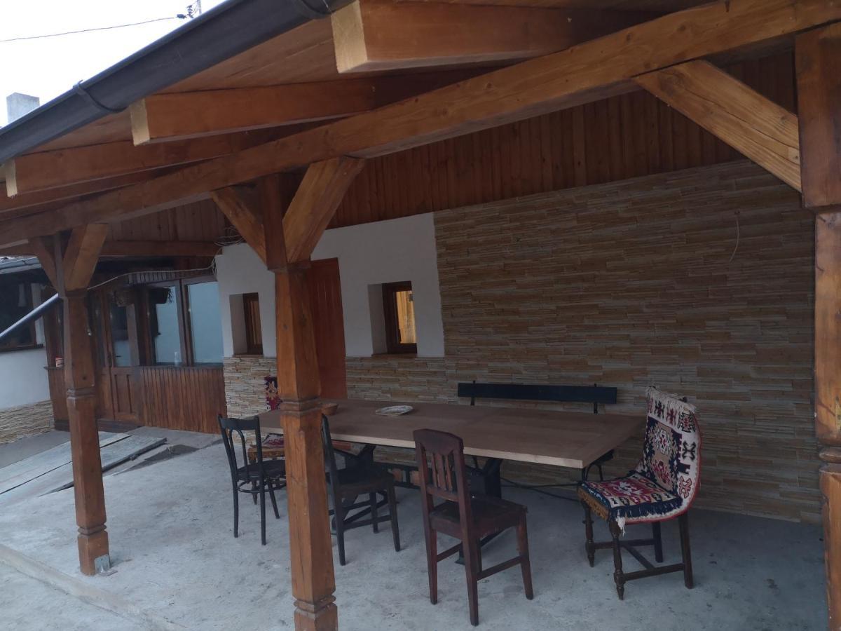 Vila Casa Livada Bunicii Tîrgu Ocna Exteriér fotografie