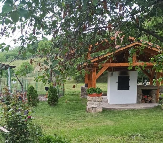 Vila Casa Livada Bunicii Tîrgu Ocna Exteriér fotografie